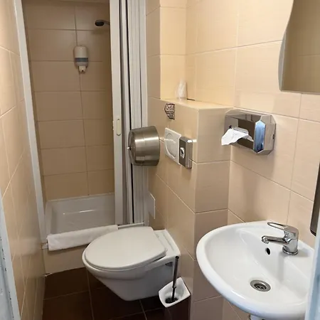 Hotel na wodzie Gracia 3*