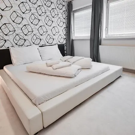 Botel Gracia 3*