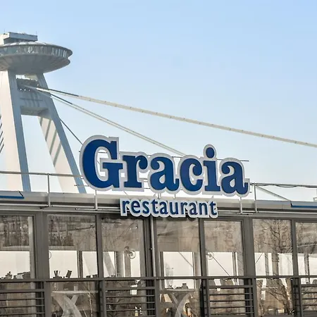 Gracia 3* Pressburg
