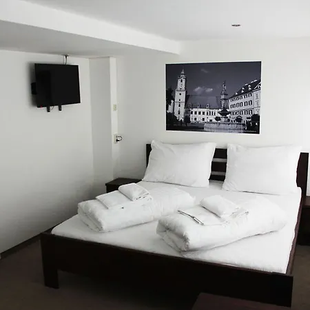 Gracia 3* Pressburg