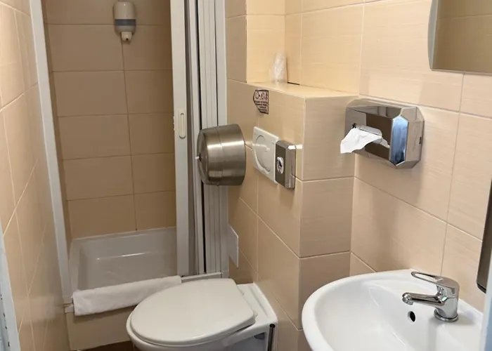 Πλωτό κατάλυμα Gracia 3*