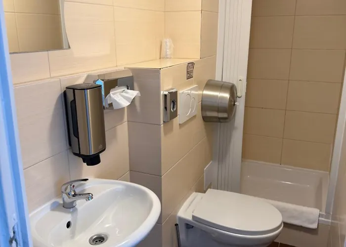 Πλωτό κατάλυμα Gracia 3*