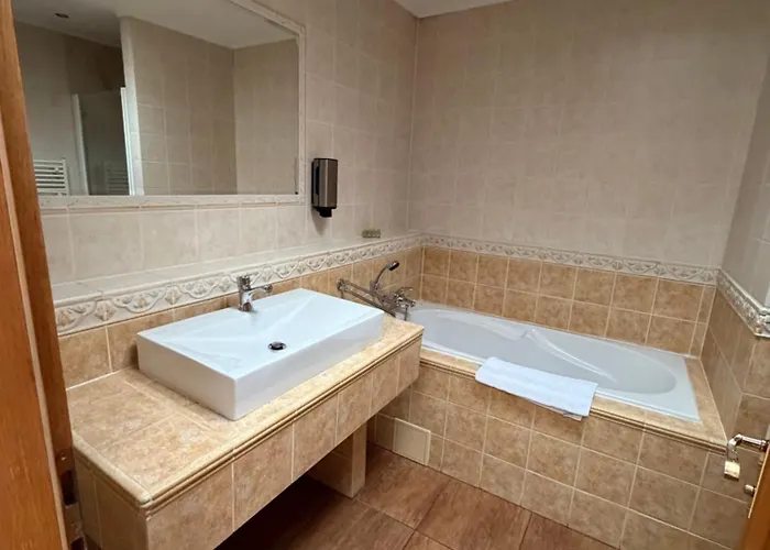 Πλωτό κατάλυμα Gracia 3*