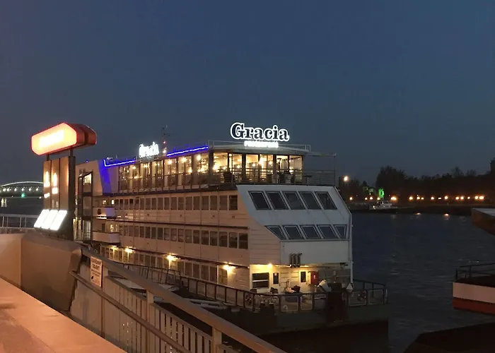 Gracia 3*